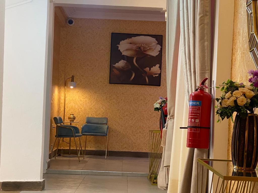 Milton Avenue Suites อักกรา ภายนอก รูปภาพ