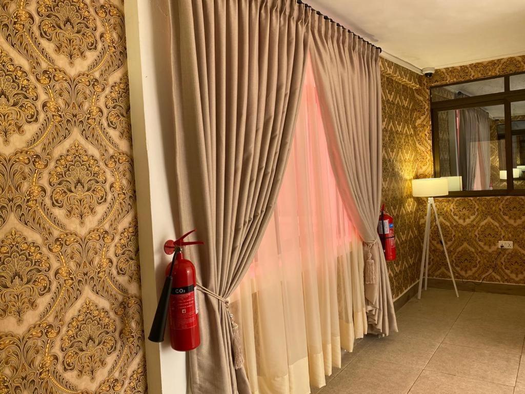 Milton Avenue Suites อักกรา ภายนอก รูปภาพ