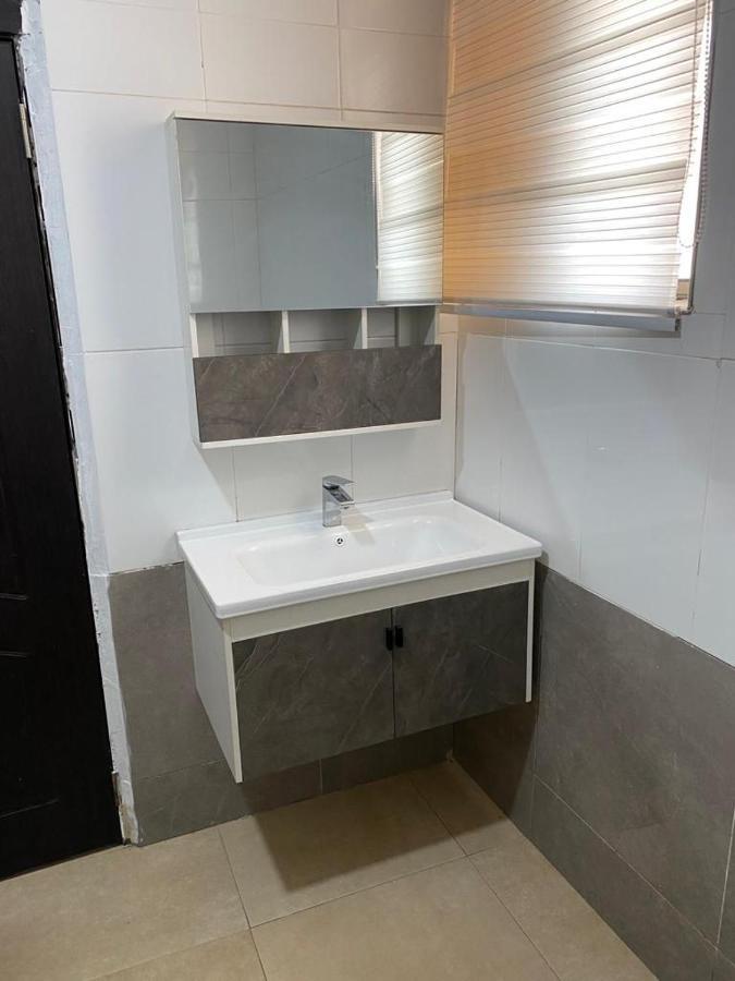 Milton Avenue Suites อักกรา ภายนอก รูปภาพ