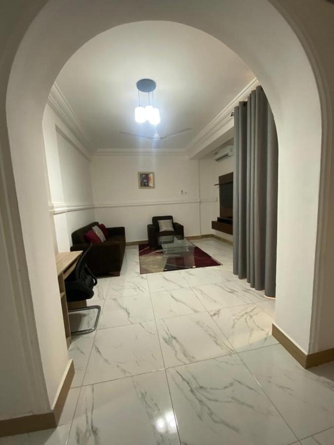 Milton Avenue Suites อักกรา ภายนอก รูปภาพ